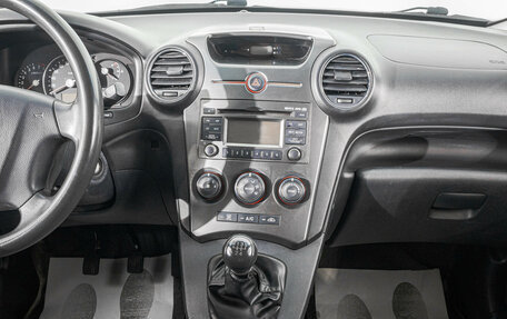 KIA Carens III (RP), 2011 год, 729 000 рублей, 16 фотография