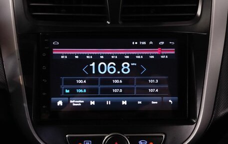 Hyundai Solaris II рестайлинг, 2015 год, 970 000 рублей, 16 фотография