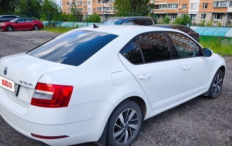 Skoda Octavia, 2020 год, 1 899 000 рублей, 2 фотография