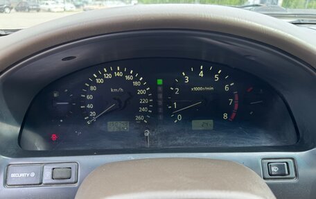 Nissan Maxima VIII, 2002 год, 290 000 рублей, 17 фотография