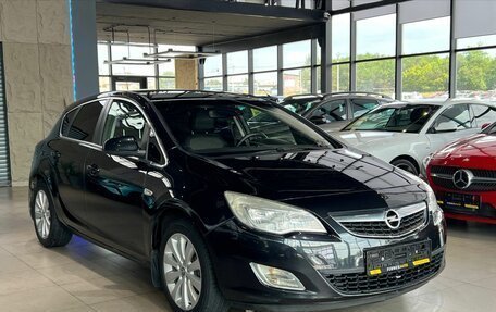 Opel Astra J, 2011 год, 930 000 рублей, 3 фотография