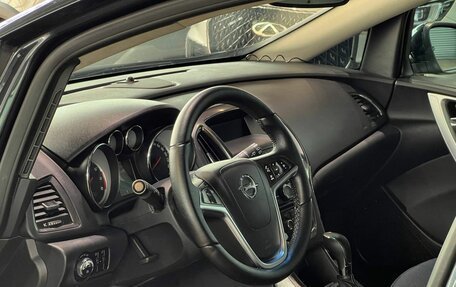 Opel Astra J, 2011 год, 930 000 рублей, 9 фотография
