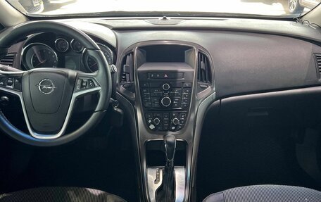 Opel Astra J, 2011 год, 930 000 рублей, 15 фотография