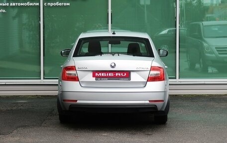 Skoda Octavia, 2018 год, 1 500 000 рублей, 10 фотография