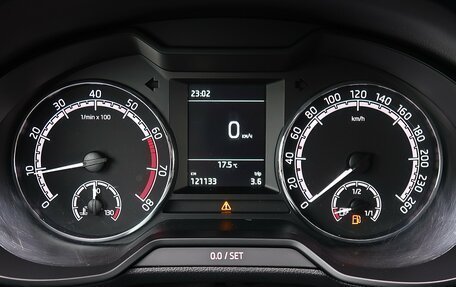 Skoda Octavia, 2018 год, 1 500 000 рублей, 15 фотография