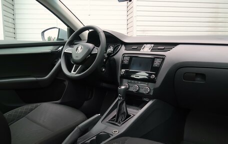 Skoda Octavia, 2018 год, 1 500 000 рублей, 16 фотография