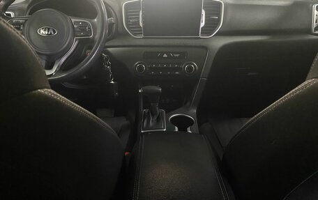 KIA Sportage IV рестайлинг, 2018 год, 1 815 000 рублей, 11 фотография