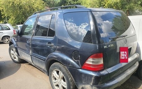 Mercedes-Benz M-Класс, 2000 год, 350 000 рублей, 4 фотография