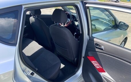 Hyundai Solaris II рестайлинг, 2012 год, 650 000 рублей, 16 фотография