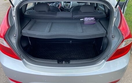 Hyundai Solaris II рестайлинг, 2012 год, 650 000 рублей, 18 фотография