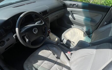 Volkswagen Passat B5+ рестайлинг, 2001 год, 290 000 рублей, 3 фотография
