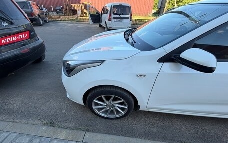 KIA Rio IV, 2018 год, 1 750 000 рублей, 7 фотография