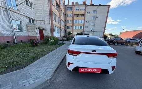 KIA Rio IV, 2018 год, 1 750 000 рублей, 10 фотография