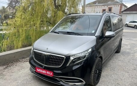 Mercedes-Benz V-Класс, 2022 год, 8 900 000 рублей, 1 фотография