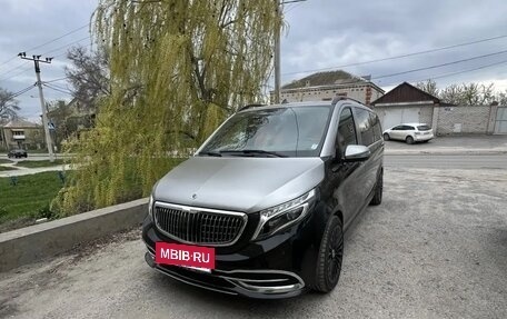 Mercedes-Benz V-Класс, 2022 год, 8 900 000 рублей, 11 фотография