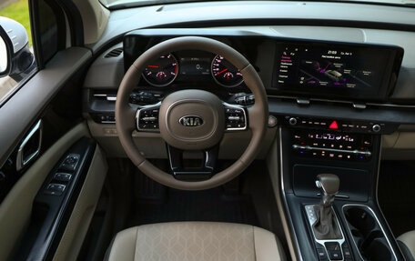 KIA Carnival, 2021 год, 3 849 000 рублей, 13 фотография