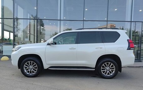 Toyota Land Cruiser Prado 150 рестайлинг 2, 2019 год, 5 450 000 рублей, 10 фотография