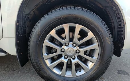 Toyota Land Cruiser Prado 150 рестайлинг 2, 2019 год, 5 450 000 рублей, 22 фотография