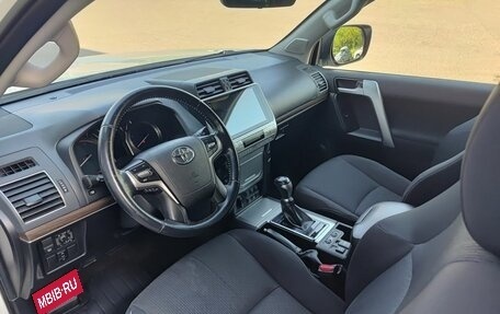 Toyota Land Cruiser Prado 150 рестайлинг 2, 2019 год, 5 450 000 рублей, 20 фотография