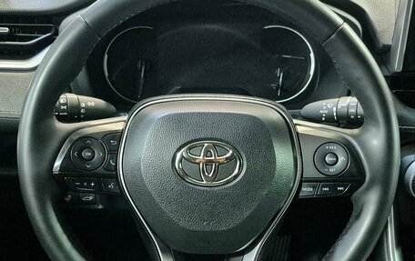 Toyota RAV4, 2019 год, 3 100 000 рублей, 11 фотография