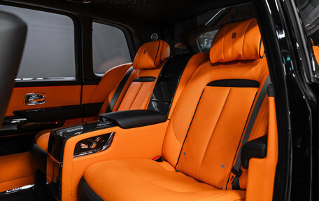 Rolls-Royce Cullinan, 2023 год, 42 500 000 рублей, 22 фотография