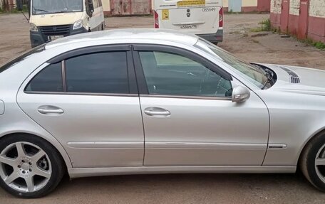 Mercedes-Benz E-Класс, 2005 год, 450 000 рублей, 1 фотография