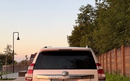 Toyota Land Cruiser Prado 150 рестайлинг 2, 2014 год, 3 300 000 рублей, 20 фотография