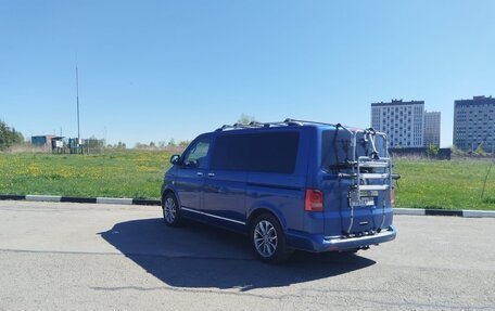 Volkswagen Multivan T5, 2011 год, 2 000 000 рублей, 4 фотография