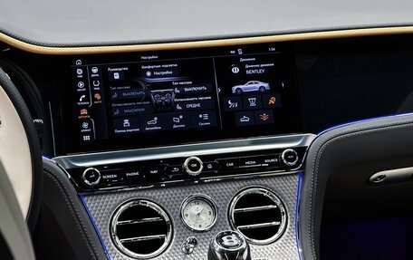 Bentley Continental GT III, 2021 год, 24 400 000 рублей, 16 фотография
