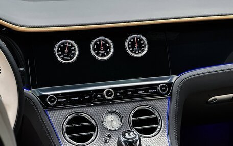 Bentley Continental GT III, 2021 год, 24 400 000 рублей, 19 фотография