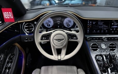 Bentley Continental GT III, 2021 год, 24 400 000 рублей, 13 фотография