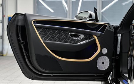 Bentley Continental GT III, 2021 год, 24 400 000 рублей, 29 фотография