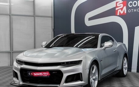 Chevrolet Camaro VI, 2016 год, 2 899 900 рублей, 3 фотография