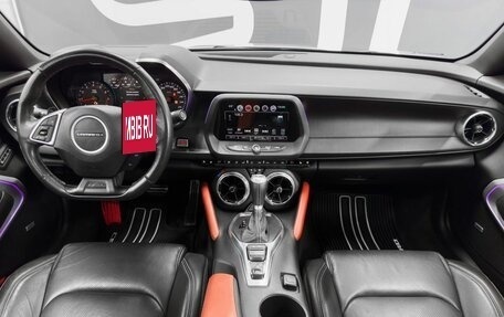 Chevrolet Camaro VI, 2016 год, 2 899 900 рублей, 8 фотография