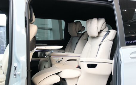 Mercedes-Benz V-Класс, 2026 год, 14 100 000 рублей, 18 фотография
