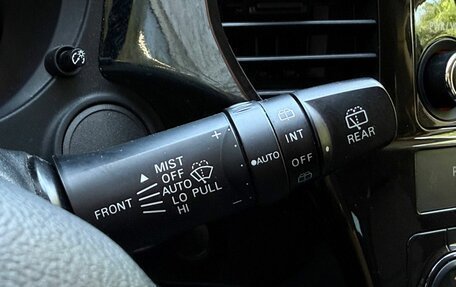 Mitsubishi Outlander III рестайлинг 3, 2018 год, 1 700 000 рублей, 19 фотография