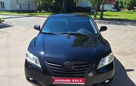 Toyota Camry, 2007 год, 950 000 рублей, 1 фотография