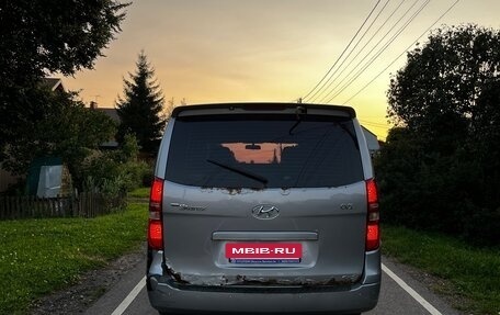 Hyundai Grand Starex Grand Starex I рестайлинг 2, 2011 год, 1 250 000 рублей, 4 фотография