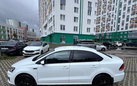 Volkswagen Polo VI (EU Market), 2017 год, 1 250 000 рублей, 2 фотография