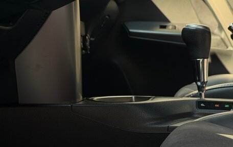 Toyota RAV4, 2016 год, 2 550 000 рублей, 8 фотография