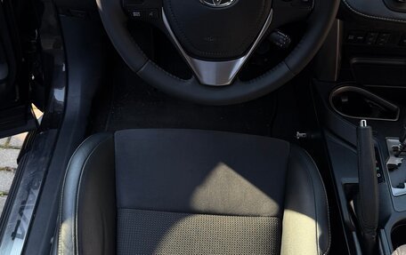 Toyota RAV4, 2016 год, 2 550 000 рублей, 11 фотография