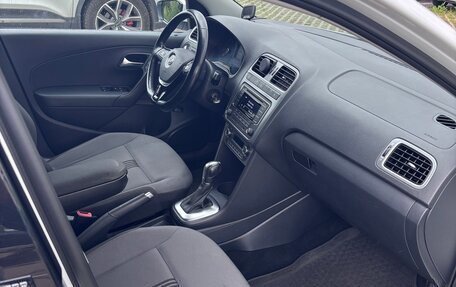 Volkswagen Polo VI (EU Market), 2017 год, 1 250 000 рублей, 8 фотография