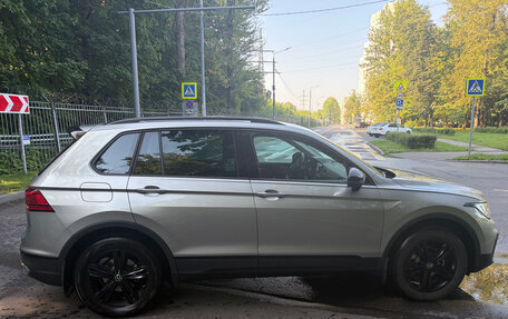 Volkswagen Tiguan II, 2022 год, 3 150 000 рублей, 3 фотография