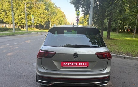Volkswagen Tiguan II, 2022 год, 3 150 000 рублей, 2 фотография