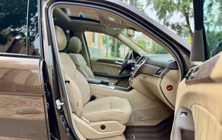 Mercedes-Benz GL-Класс, 2015 год, 4 190 000 рублей, 27 фотография
