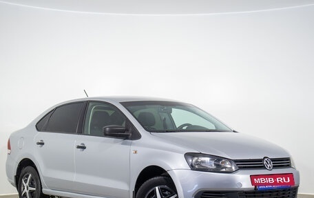 Volkswagen Polo VI (EU Market), 2013 год, 699 000 рублей, 2 фотография