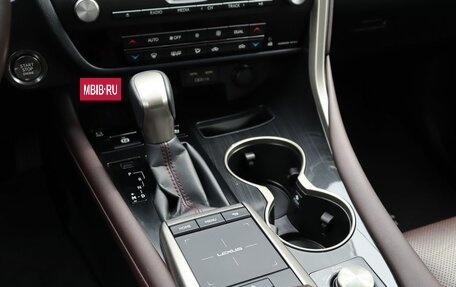 Lexus RX IV рестайлинг, 2022 год, 5 750 000 рублей, 19 фотография