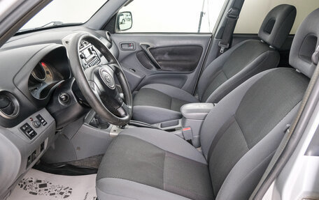 Toyota RAV4, 2003 год, 899 000 рублей, 8 фотография