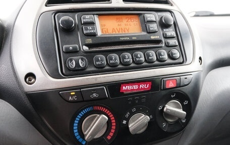 Toyota RAV4, 2003 год, 899 000 рублей, 16 фотография
