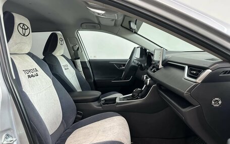 Toyota RAV4, 2020 год, 3 200 000 рублей, 20 фотография